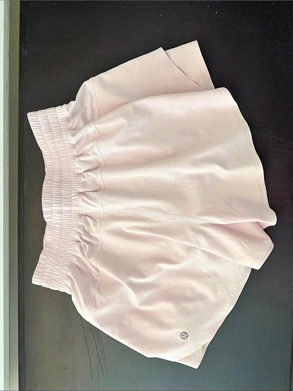 Lululemon Shake It Out High-Rise Running Short 2.5" Shorts Pink Small